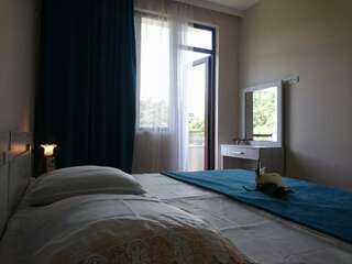 Отель Holiday House Green Cape Batumi Мцване-Концхи Стандартный двухместный номер с 1 кроватью или 2 отдельными кроватями-19